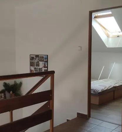 Chalupa Hamr-kosky * Suchdol nad Luznici