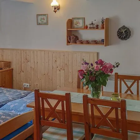 Chalupa Hamr-kosky * Suchdol nad Luznici